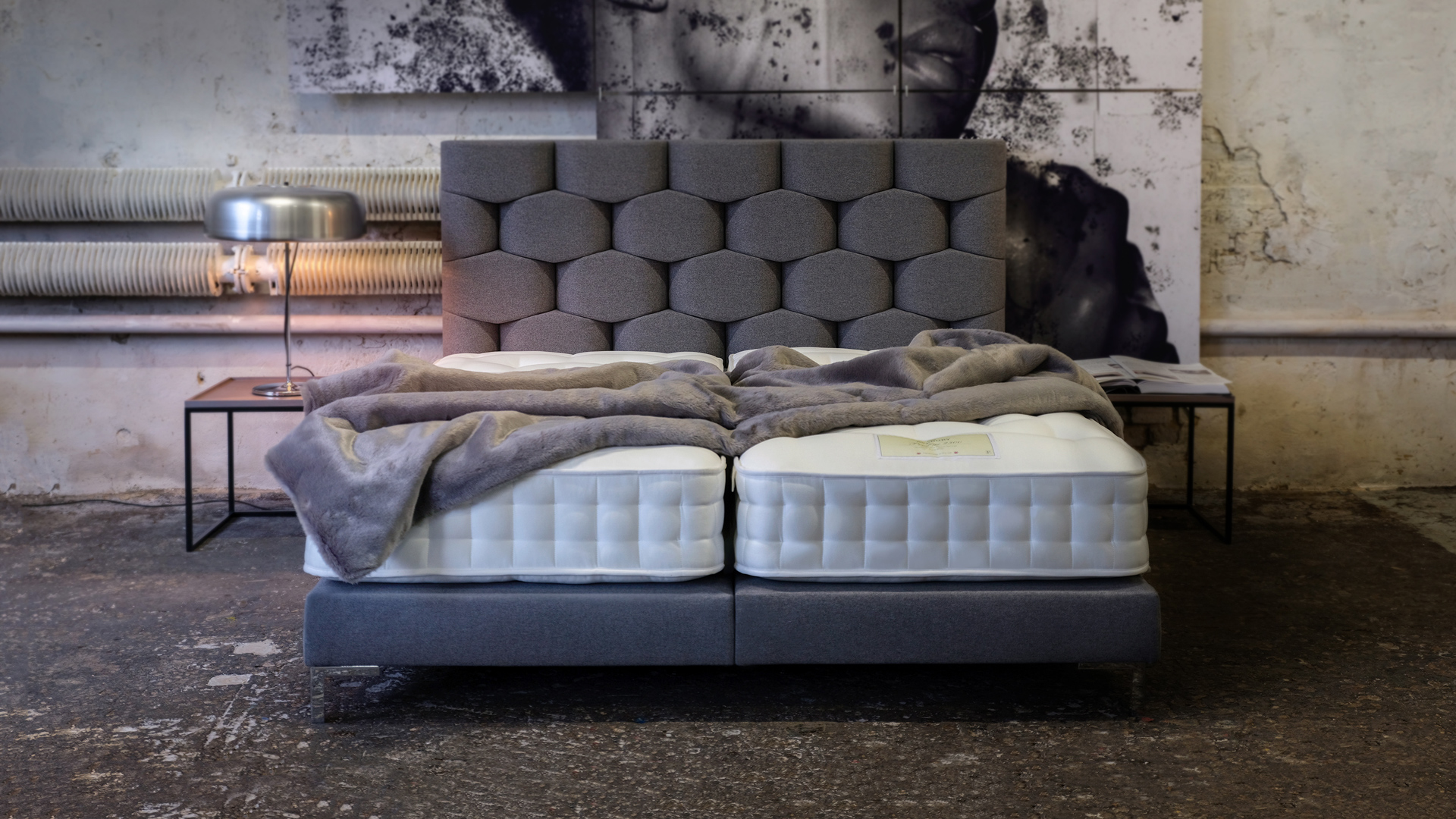 designerskie łóżko