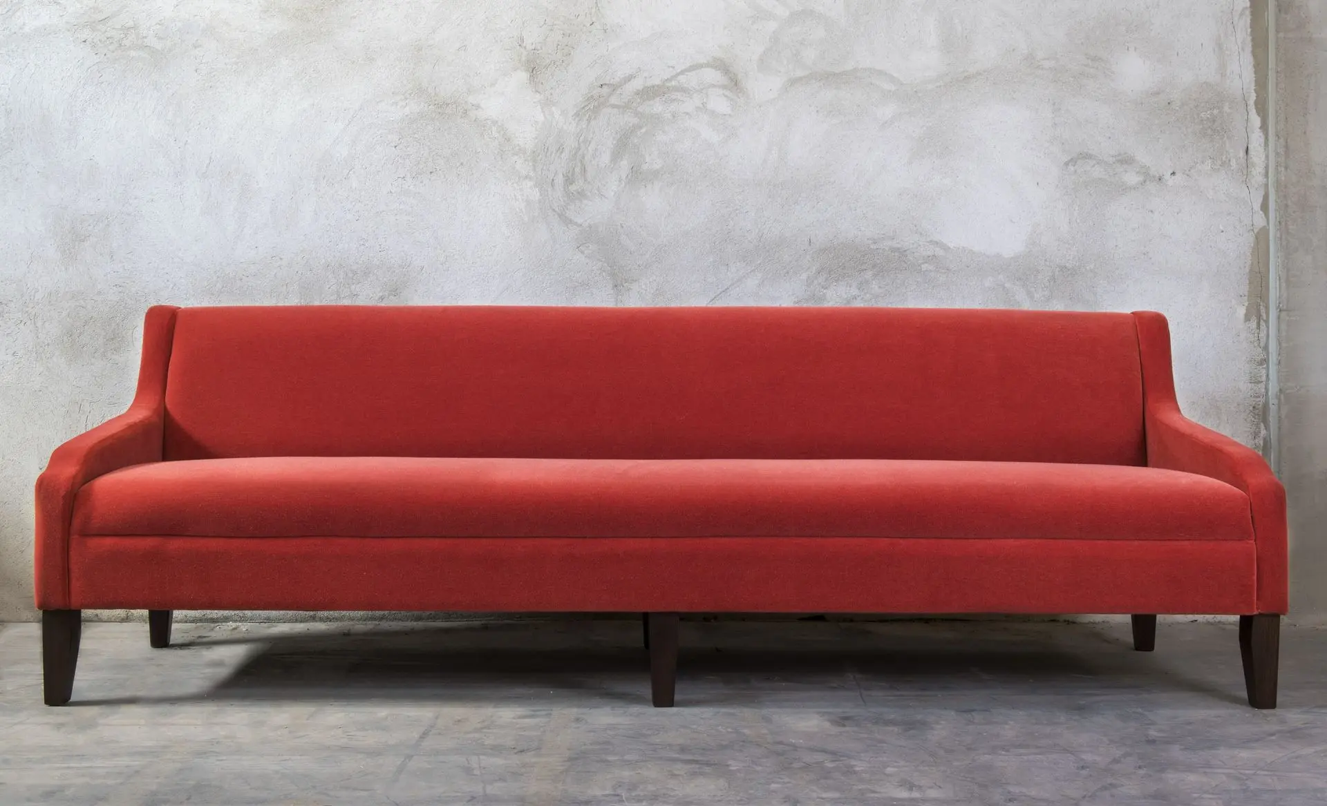 klasyczna pomarańczowa sofa